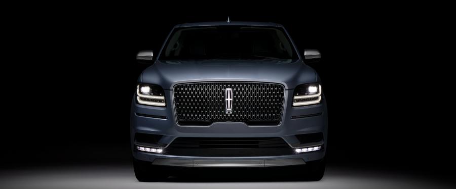 Lincoln Navigator Black Label 2017 года  (фото 12 из 52)